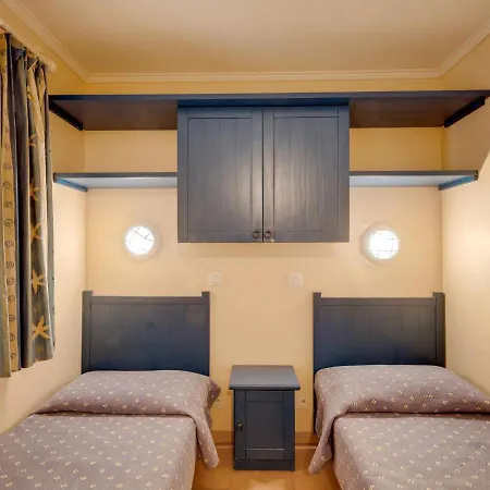 Les Calanques Thalassotherapie-4 By Interhome
